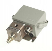 Load image into Gallery viewer, 060-3130 Danfoss