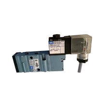 Load image into Gallery viewer, 411A-BOA-DM-DDAJ-1JD MAC Valves