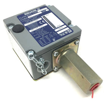 Load image into Gallery viewer, 9012ACW8M11 Schneider Electric