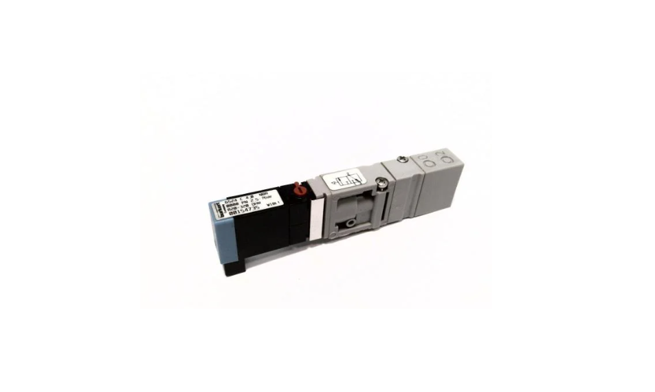 00179938 Burkert