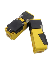 Load image into Gallery viewer, 13410 Turck - BI15-CP40-FZ3X2/S10