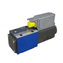 Load image into Gallery viewer, 0811402107 Bosch Rexroth - 5WRPE 10 F B 70L-2X/G24K0/A1M