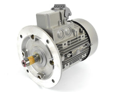 Load image into Gallery viewer, 1LA7106-4AA11-Z Siemens