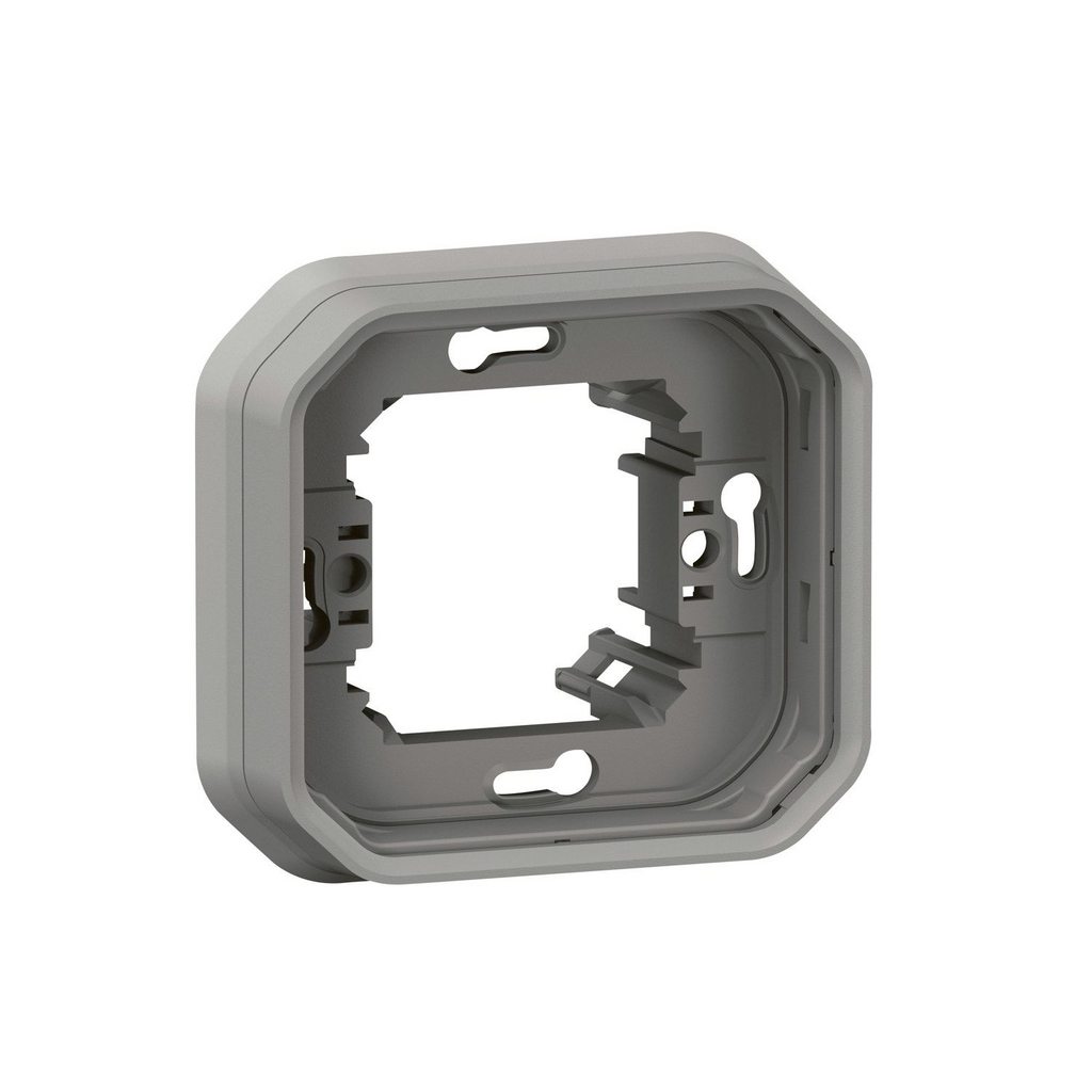 069681L Legrand