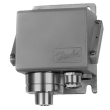 Load image into Gallery viewer, 060-312166 Danfoss - KPS45