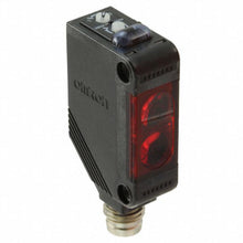 Load image into Gallery viewer, E3Z-D67 Omron