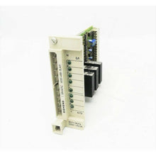 Load image into Gallery viewer, 6ES5488-3LA11 Siemens