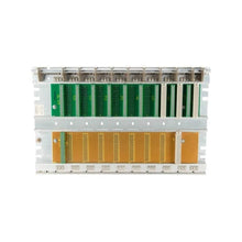 Load image into Gallery viewer, Siemens 6ES5701-2LA11