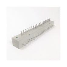 Load image into Gallery viewer, 6ES5788-0LB11 Siemens