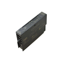 Load image into Gallery viewer, Siemens 6ES7132-4HB10-0AB0