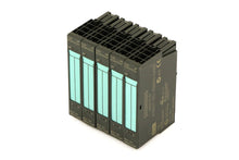 Load image into Gallery viewer, Siemens 6ES7132-4BB30-0AB0