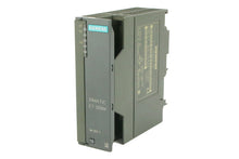 Load image into Gallery viewer, Siemens 6ES7153-1AA02-0XB0