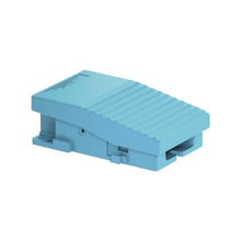 Load image into Gallery viewer, XPEM110 Schneider Electric