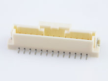 Load image into Gallery viewer, 560020-1330 Molex