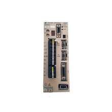 Load image into Gallery viewer, SGDS-02A72A Yaskawa