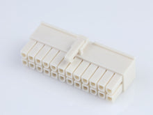 Load image into Gallery viewer, 39012245 Molex - 5557-24R-210