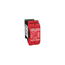 Load image into Gallery viewer, XPSATR39530P  Schneider Electric