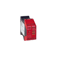 Load image into Gallery viewer, XPSDME1132 Schneider Electric
