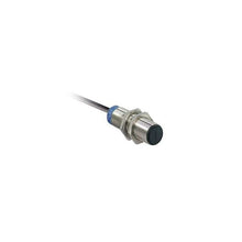 Load image into Gallery viewer, XU2M18MB230 Schneider Electric