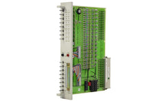 Load image into Gallery viewer, 6ES5788-7LA11 Siemens