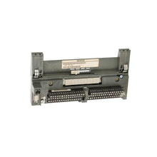 Load image into Gallery viewer, Siemens 6ES5700-2BD11
