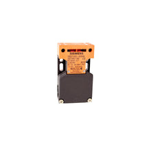 Load image into Gallery viewer, Siemens 3SE2243-0XX40