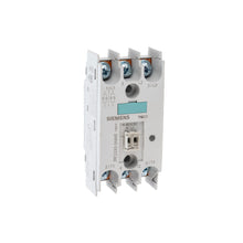 Load image into Gallery viewer, Siemens 3RF2230-3AB45